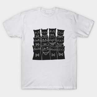 Black Cats Pattern T-Shirt